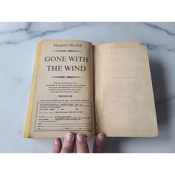 Vintage God Is an Englishman R.F. Delderfield 1970 - Picture 8 of 10